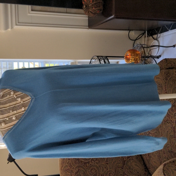 Isela women's sweater - Picture 2 of 5